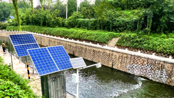 A water quality monitoring micro station in operation at the North Second Ring Road moat in North China