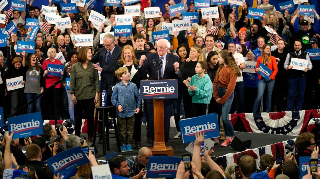 Democratic U.S. presidential candidate Senator Bernie Sanders is accompanied by his wife Jane O’Meara Sanders and other relatives