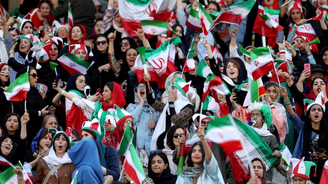 Iranian fans arrive for the FIFA world cup