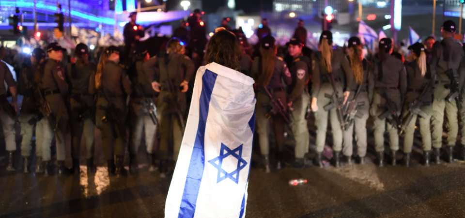 Israeli protesters confront Israeli Police during rally against Israeli Goverments judicial overhaul bills in the coastal city of Tel Aviv 