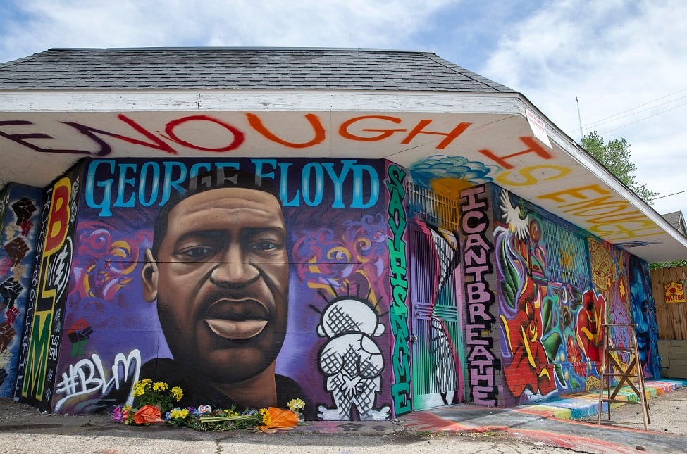 2020-06-05T191240Z_1204433008_MT1USATODAY14390580_RTRMADP_3_A-MURAL-DEDICATED-TO-GEORGE-FLOYD-ON-FRIDAY-JUNE-5-2020-ATdd