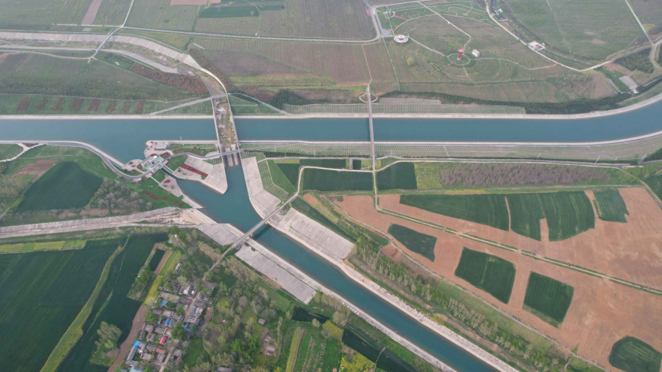 Overhead photo of the water channel of the middle route of the South-to-North Water Diversion Project in Central Chinas Henan Province.