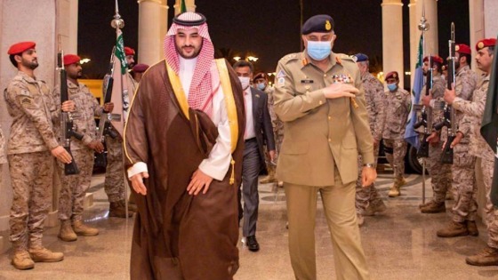 Pakistani Army Chief of Staff General Qamar Javed Bajwa is welcomed by Saudi Arabia Deputy Defense Minister Prince Khalid bin Salman