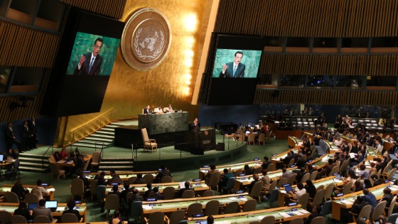 Premier Li Keqiang of China addresses the United Nations General Assembly