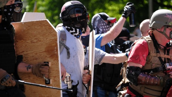 Protestor pulls out gun at Black Lives Matter rally