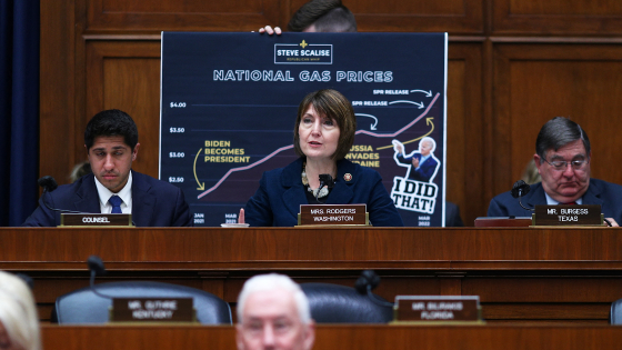 Rep. Cathy McMorris Rodgers references a domestic gas price chart during a hearing with oil executives