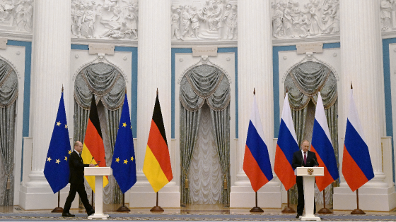 Russian President Vladimir Putin and German Chancellor Olaf Scholz attend a joint news conference in Moscow