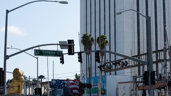 Street scene along Compton Boulevard, a main artery in South Los Angeles