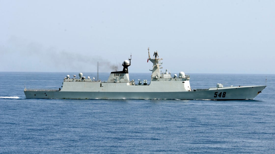 The Chinese Peoples Liberation Army frigate Yi Yang transits the Gulf of Aden prior to conducting a bilateral counter-piracy exercise