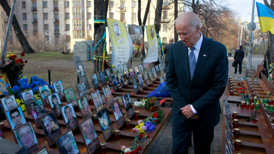 U.S. Vice President Joe Biden visits a monument in Kyiv